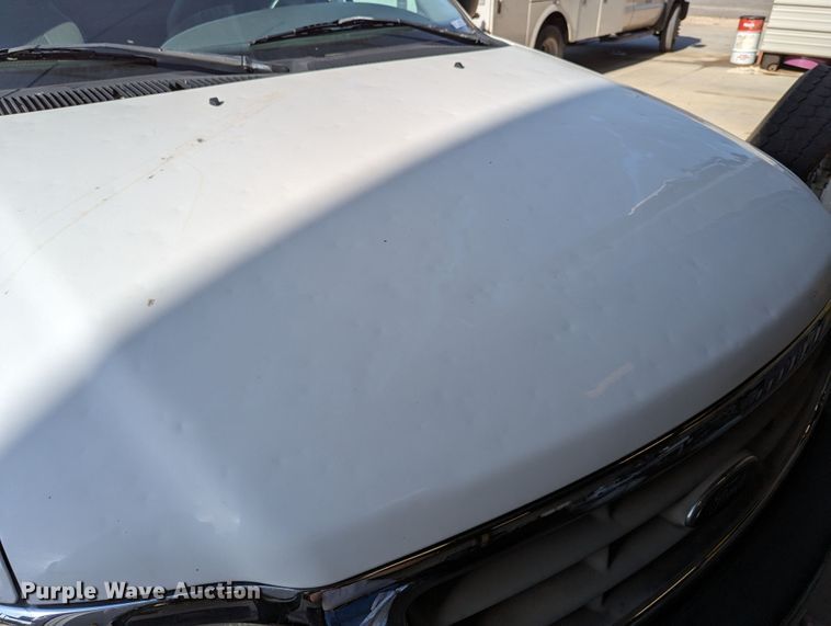 image for item MY9835 2001 Ford F150  pickup truck