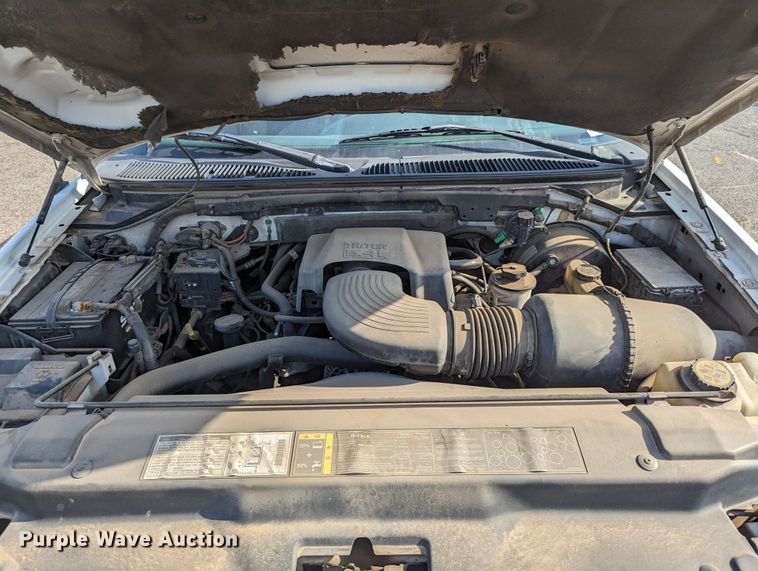 image for item MY9835 2001 Ford F150  pickup truck