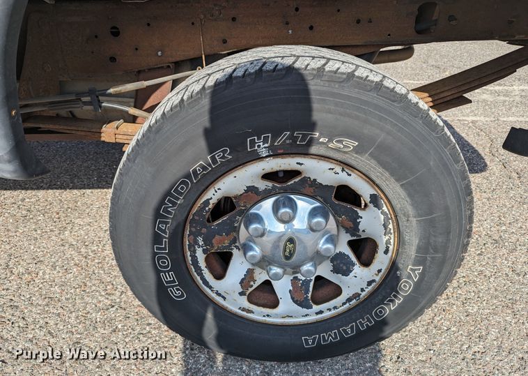 image for item MY9835 2001 Ford F150  pickup truck