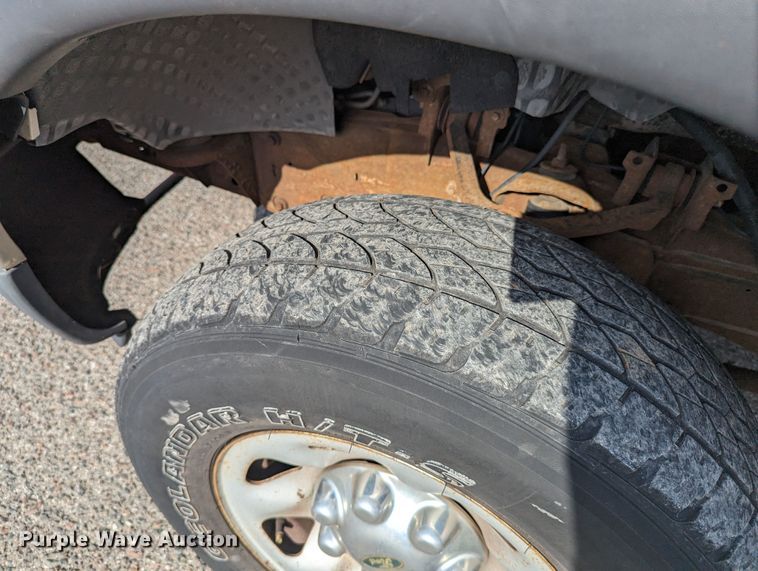 image for item MY9835 2001 Ford F150  pickup truck