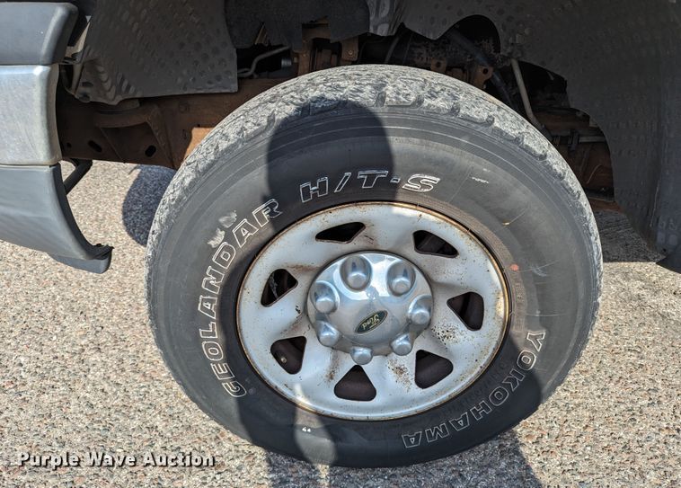 image for item MY9835 2001 Ford F150  pickup truck