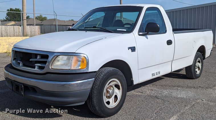 image for item MY9836 1999 Ford F150  pickup truck