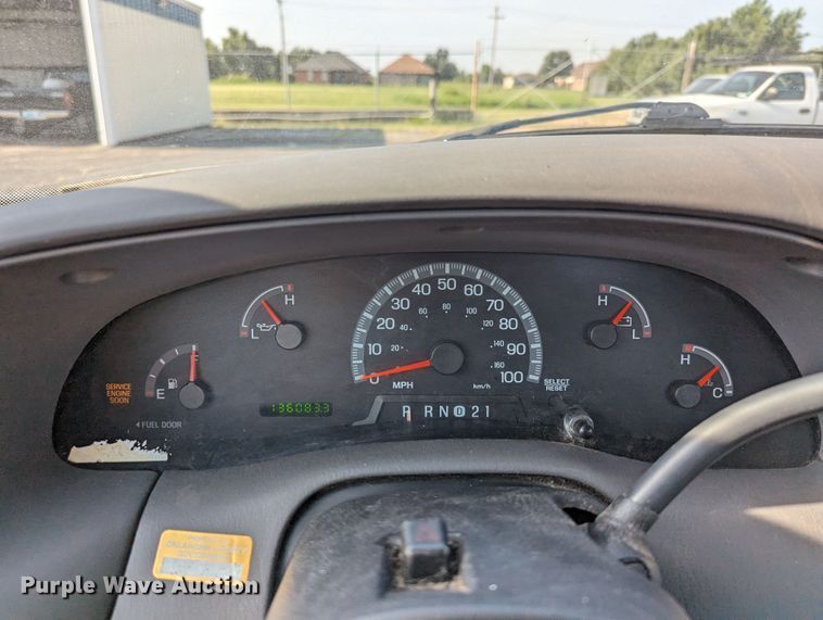 image for item MY9836 1999 Ford F150  pickup truck