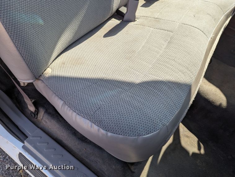 image for item MY9836 1999 Ford F150  pickup truck