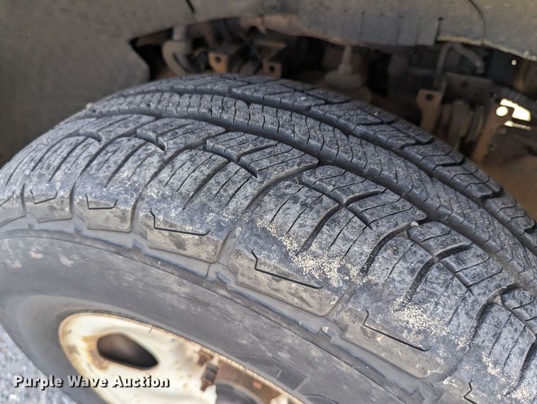 image for item MY9836 1999 Ford F150  pickup truck