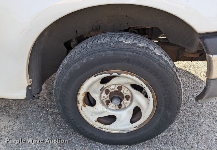 image for item MY9836 1999 Ford F150  pickup truck