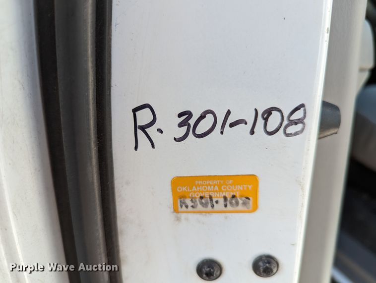 image for item MY9836 1999 Ford F150  pickup truck