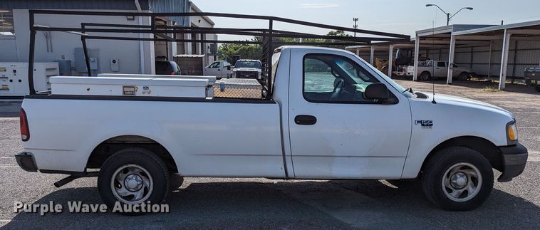 image for item MY9837 2001 Ford F150  pickup truck