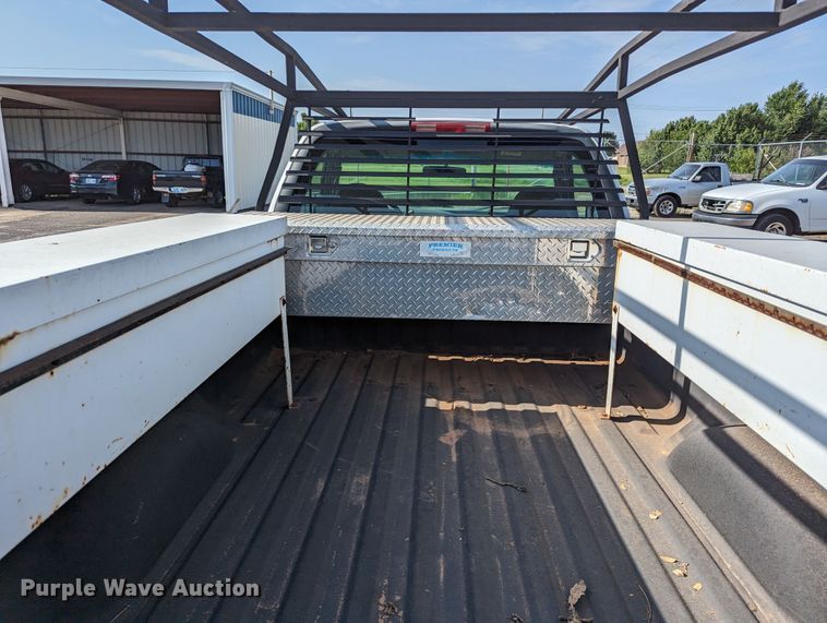 image for item MY9837 2001 Ford F150  pickup truck