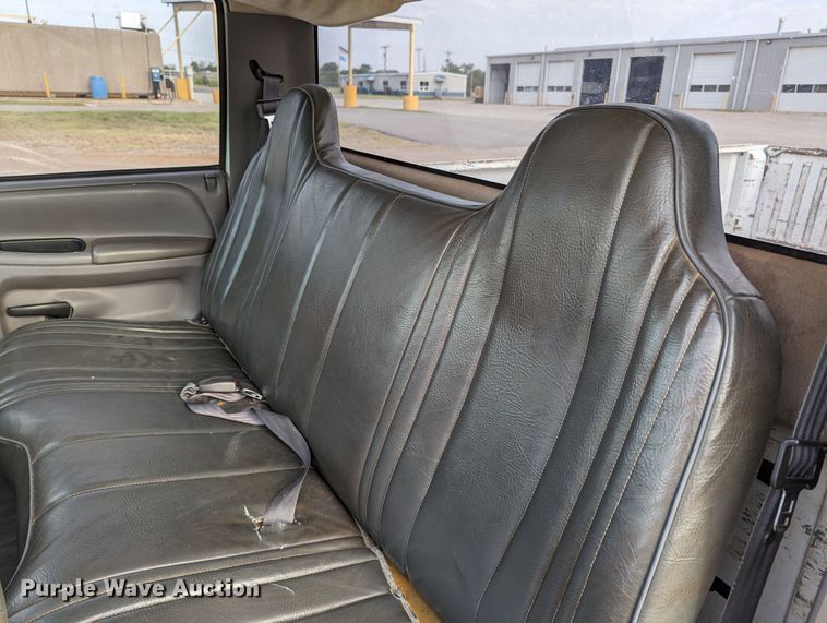 image for item MY9839 1996 Dodge Ram 1500  pickup truck