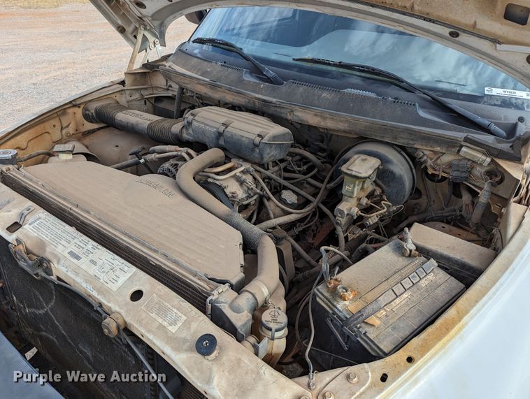 image for item MY9839 1996 Dodge Ram 1500  pickup truck