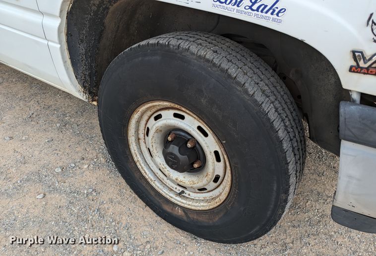 image for item MY9839 1996 Dodge Ram 1500  pickup truck