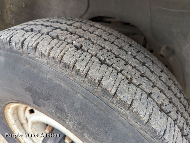 image for item MY9839 1996 Dodge Ram 1500  pickup truck