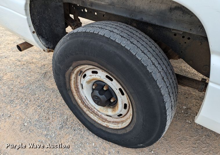 image for item MY9839 1996 Dodge Ram 1500  pickup truck