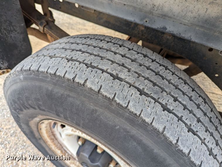 image for item MY9839 1996 Dodge Ram 1500  pickup truck