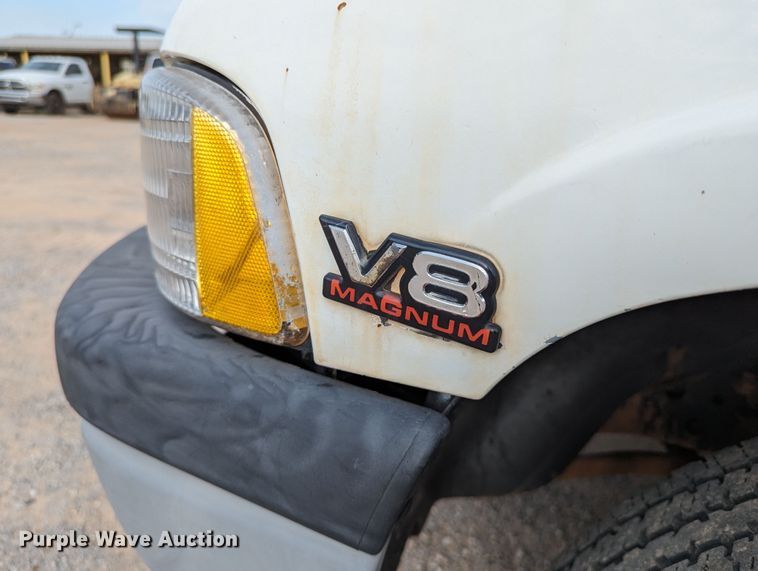 image for item MY9839 1996 Dodge Ram 1500  pickup truck