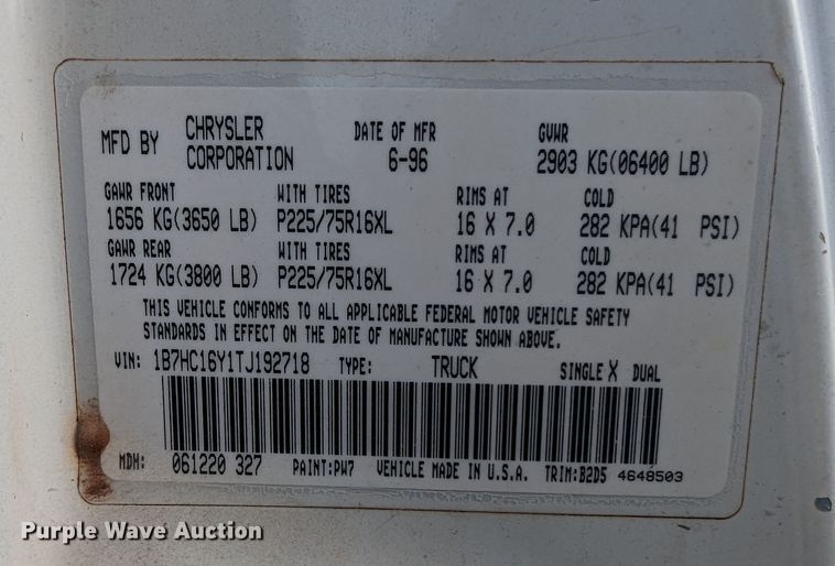 image for item MY9839 1996 Dodge Ram 1500  pickup truck