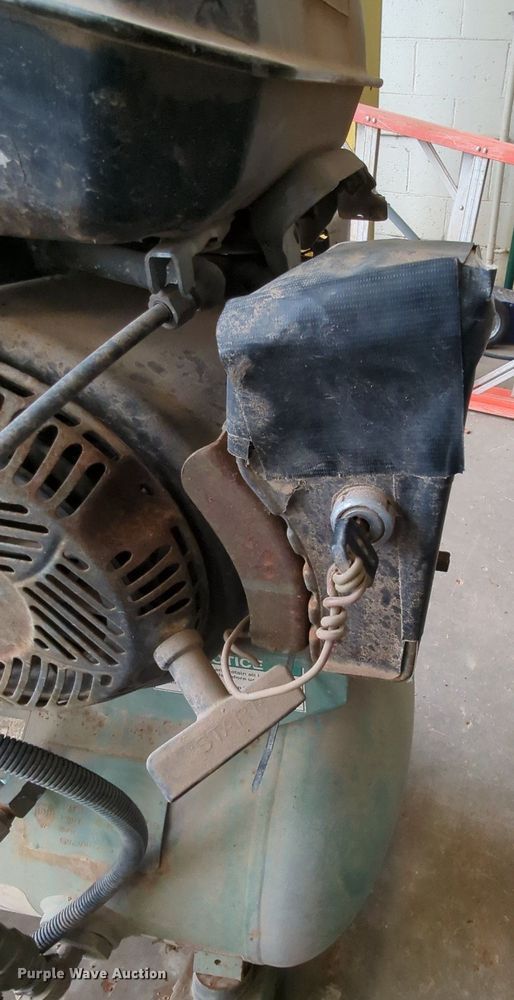 image for item MY9840 Champion R Series  air compressor