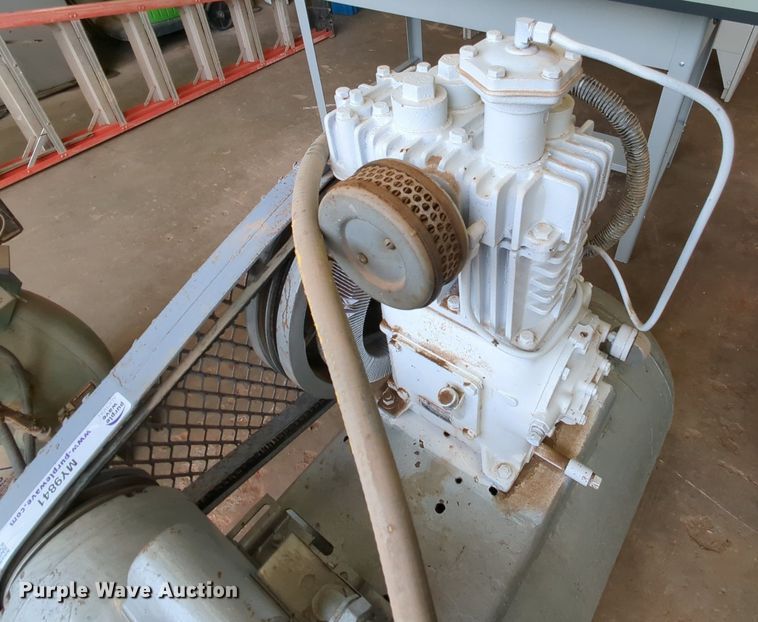 image for item MY9841 Quincy 310  air compressor