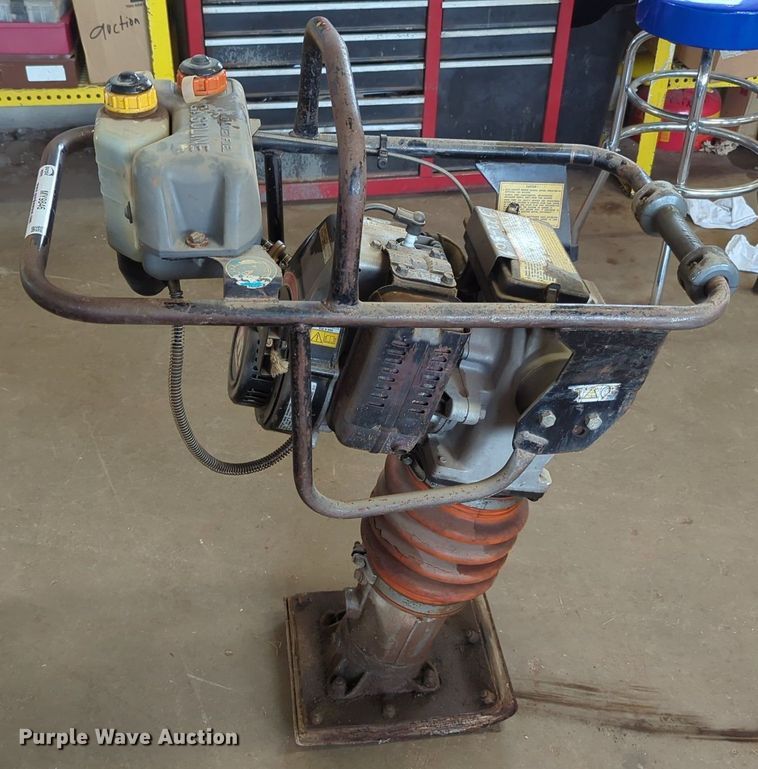 image for item MY9846 Mikasa MT-75HS  plate compactor