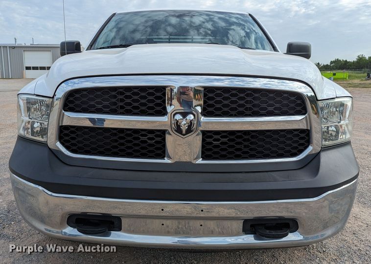 image for item MY9849 2014 Dodge Ram 1500  Crew Cab pickup truck