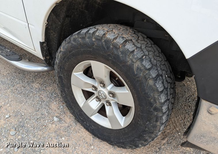 image for item MY9849 2014 Dodge Ram 1500  Crew Cab pickup truck