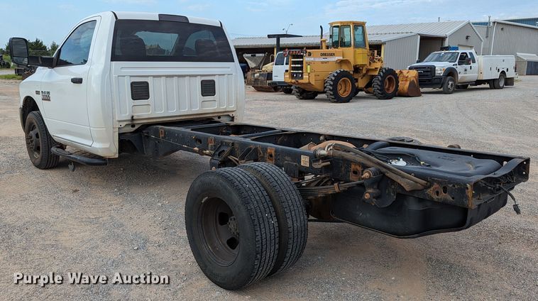 image for item MY9851 2013 Dodge Ram 3500  pickup truck cab and chassis