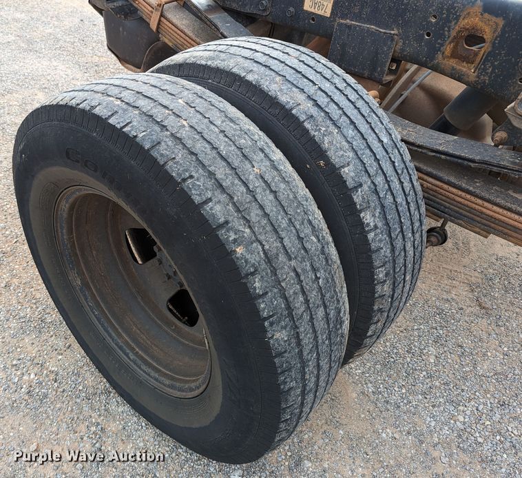 image for item MY9851 2013 Dodge Ram 3500  pickup truck cab and chassis