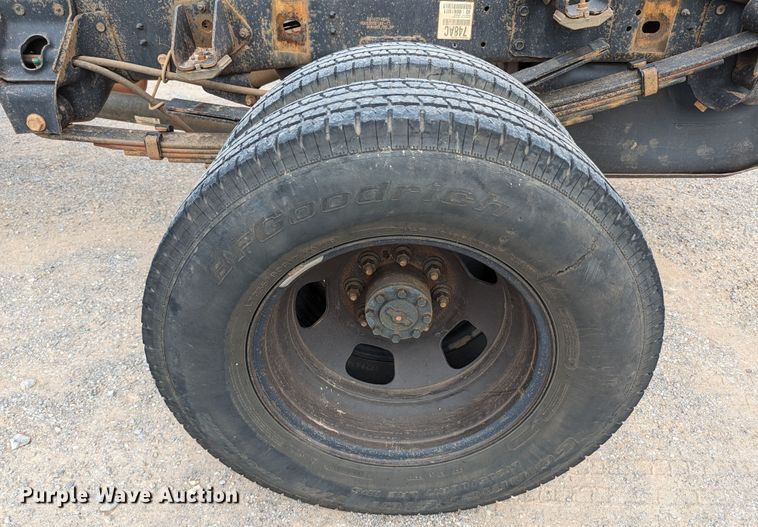 image for item MY9851 2013 Dodge Ram 3500  pickup truck cab and chassis