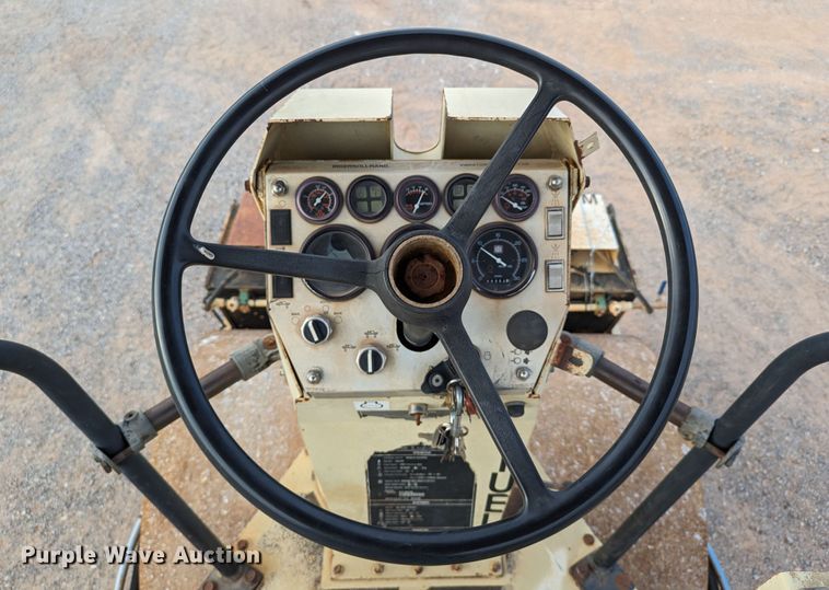 image for item MY9852 Ingersoll Rand DD-65  double drum vibratory roller