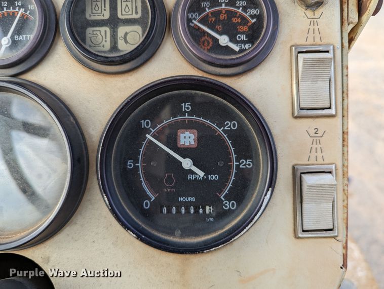 image for item MY9852 Ingersoll Rand DD-65  double drum vibratory roller