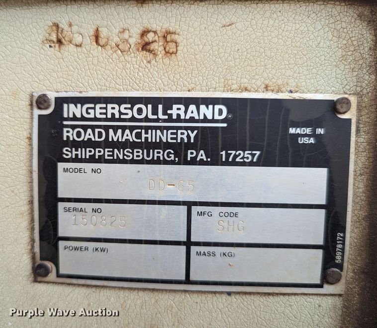 image for item MY9852 Ingersoll Rand DD-65  double drum vibratory roller