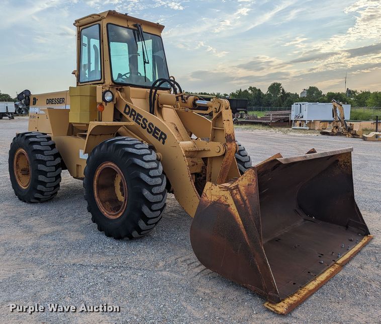 image for item MY9853 1991 Dresser 515CH  wheel loader