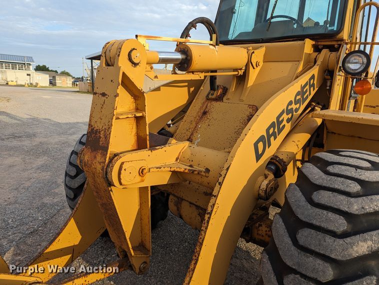 image for item MY9853 1991 Dresser 515CH  wheel loader