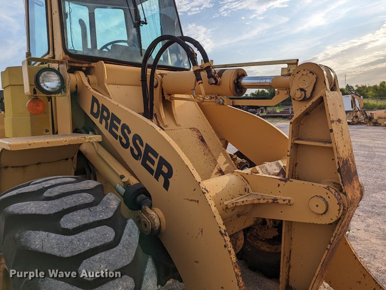 image for item MY9853 1991 Dresser 515CH  wheel loader