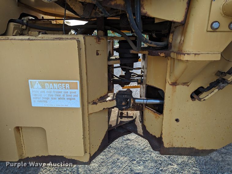 image for item MY9853 1991 Dresser 515CH  wheel loader