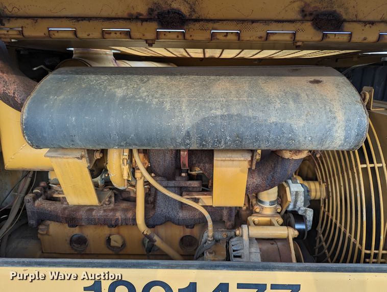 image for item MY9853 1991 Dresser 515CH  wheel loader