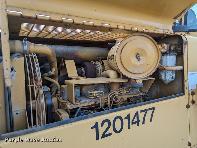 image for item MY9853 1991 Dresser 515CH  wheel loader