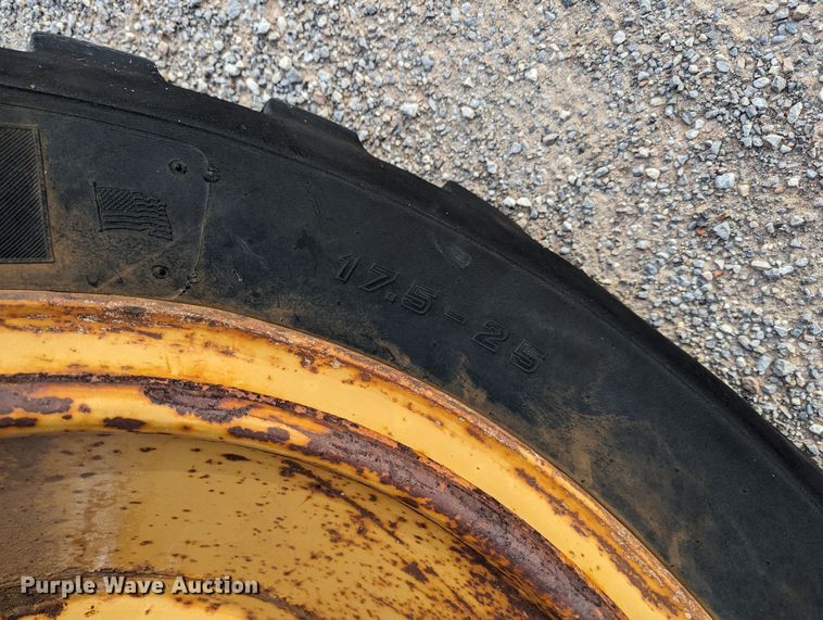 image for item MY9853 1991 Dresser 515CH  wheel loader