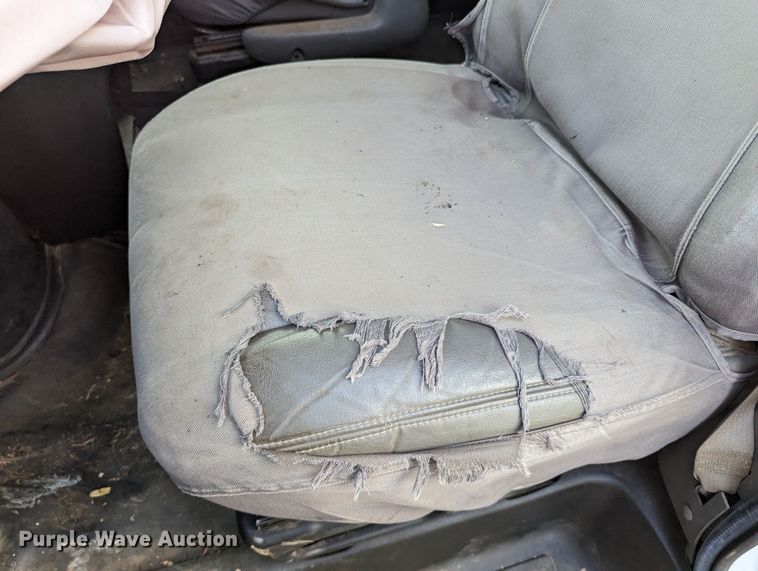 image for item MY9854 2018 Chevrolet Express 3500  van