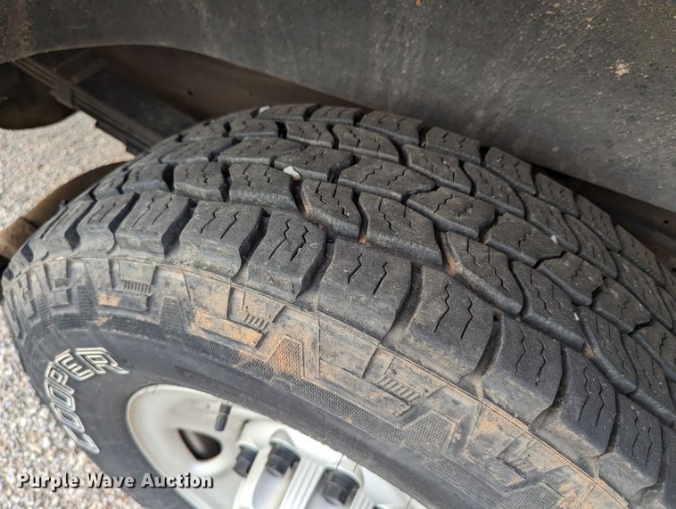 image for item MY9854 2018 Chevrolet Express 3500  van