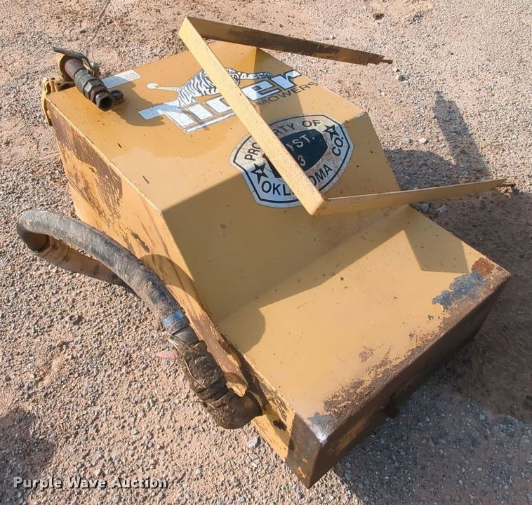 image for item MY9858 Tiger  side boom rotary mower