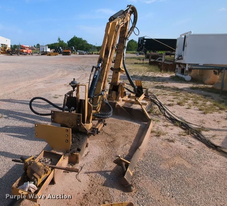 image for item MY9858 Tiger  side boom rotary mower