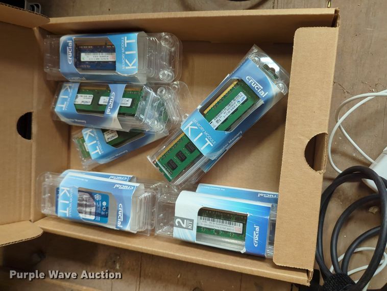 image for item MY9877 Computers