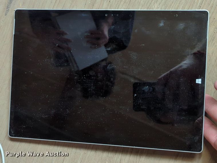 image for item MY9877 Computers