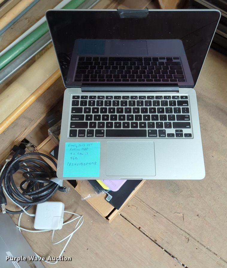 image for item MY9877 Computers