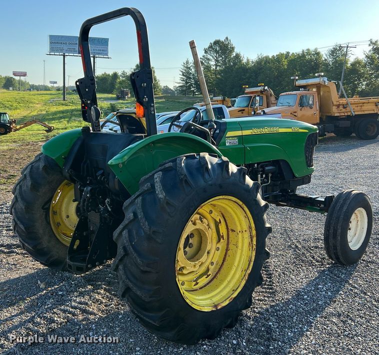 image for item NA9030 2006 John  Deere 5325  tractor