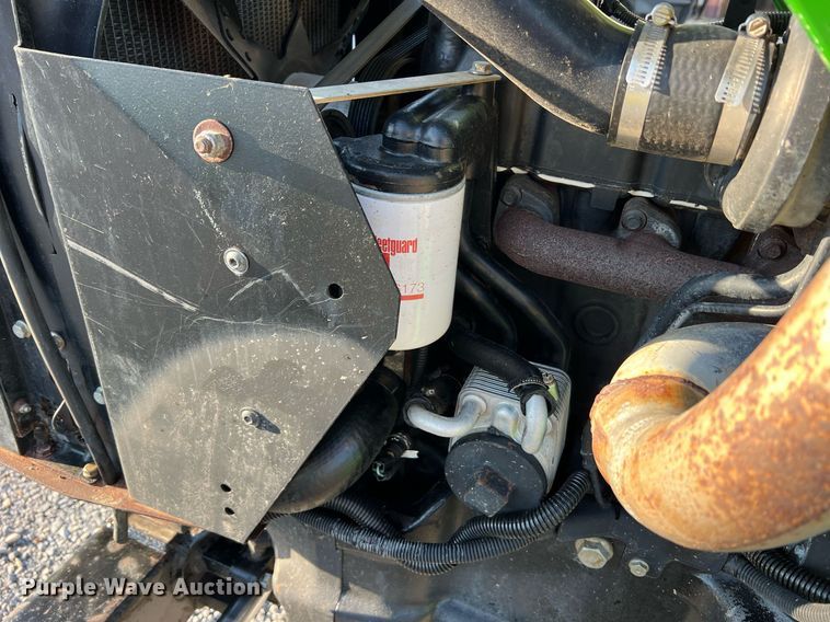 image for item NA9030 2006 John  Deere 5325  tractor