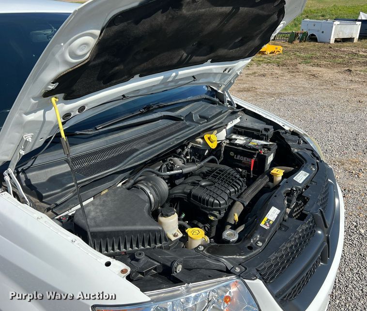 image for item NA9032 2015 Dodge Ram Cargo Van  van