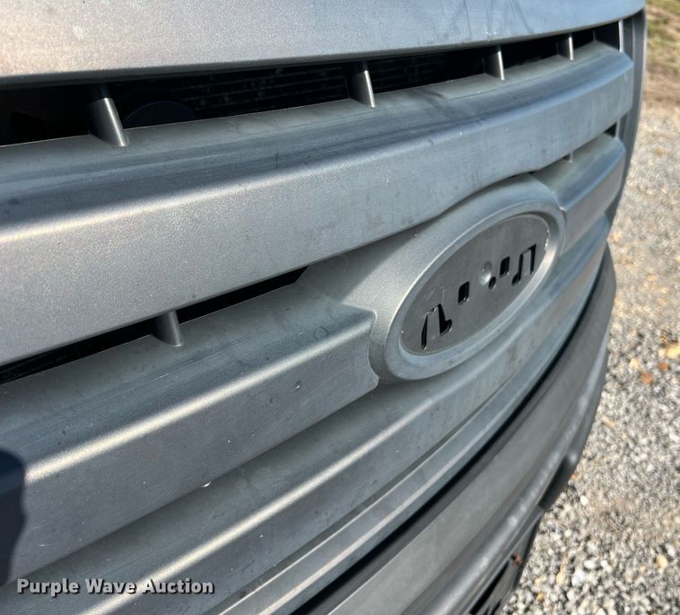 image for item NA9033 2009 Ford F150 XL  SuperCab pickup truck